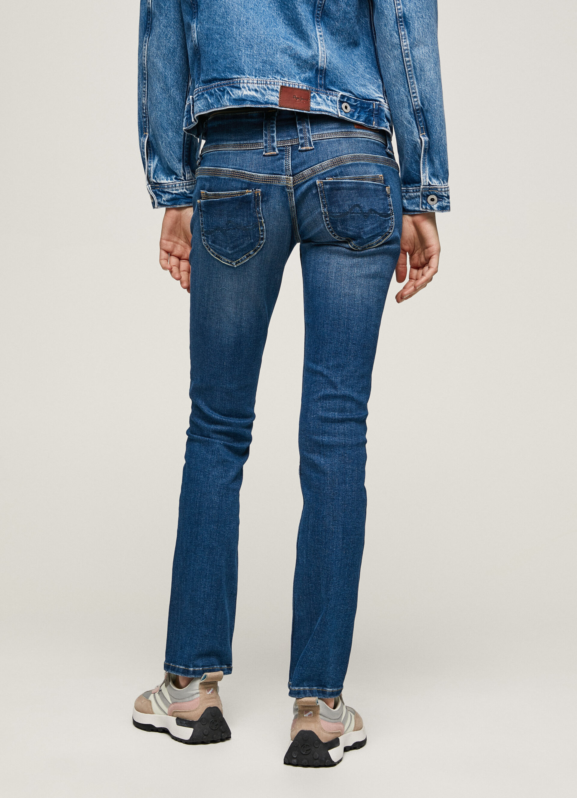 JEANS VENUS FIT REGULAR TIRO BAJO - denim