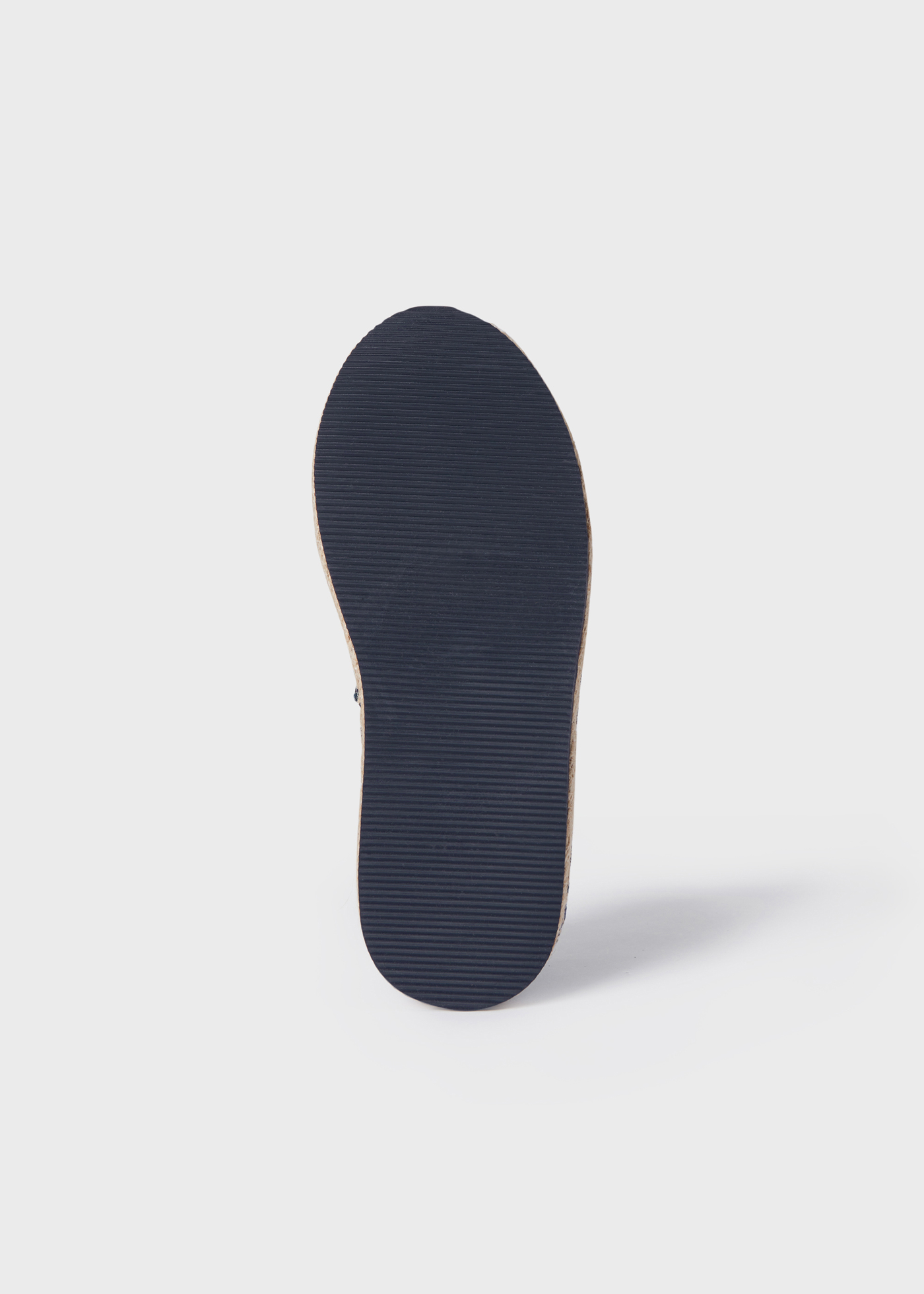 Alpargata infantil com fecho de velcro