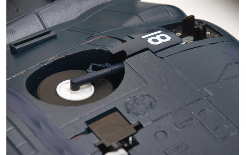 Warbird F4U Corsair 1100 mm PNP<br>Scale Warbird mit 3S Brushless Antrieb
