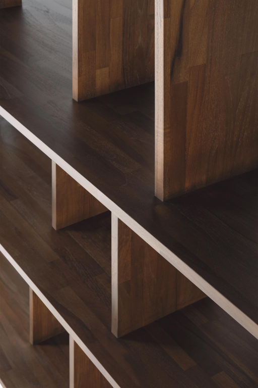 Ethnicraft Irregular dressoir 224x37 teak bruin
