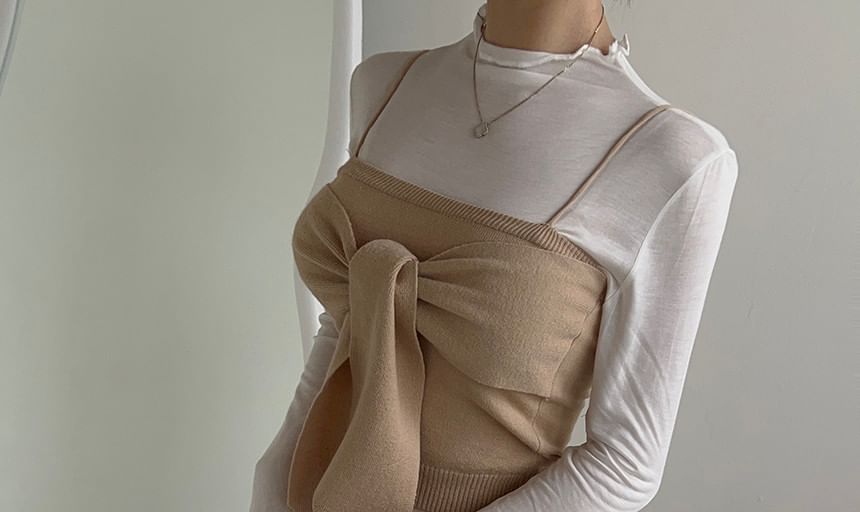 Coris - Set: Effen top met lange mouwen en mockneck + Effen top met strik en camisole