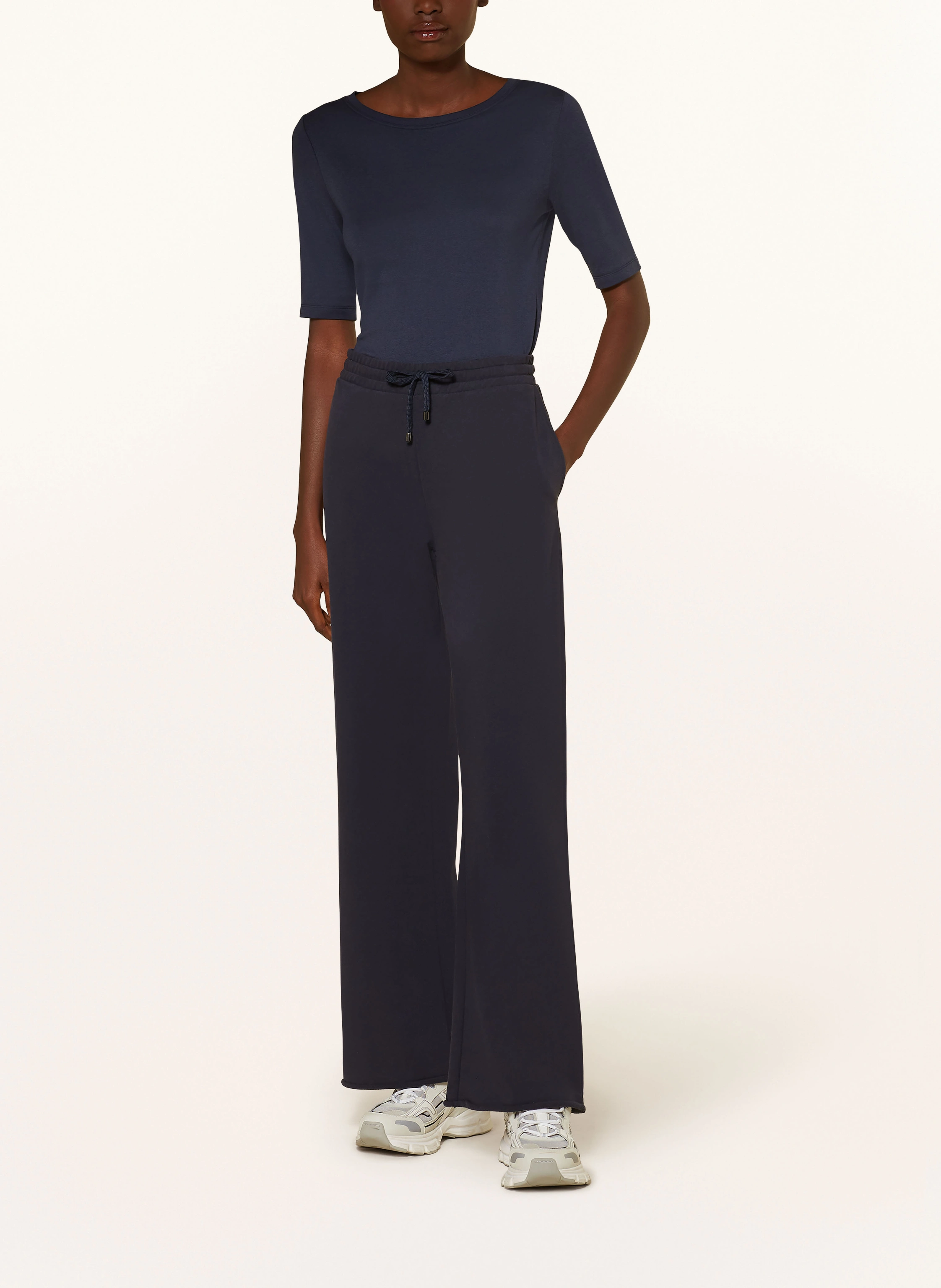 Juvia T-Shirt JETTE