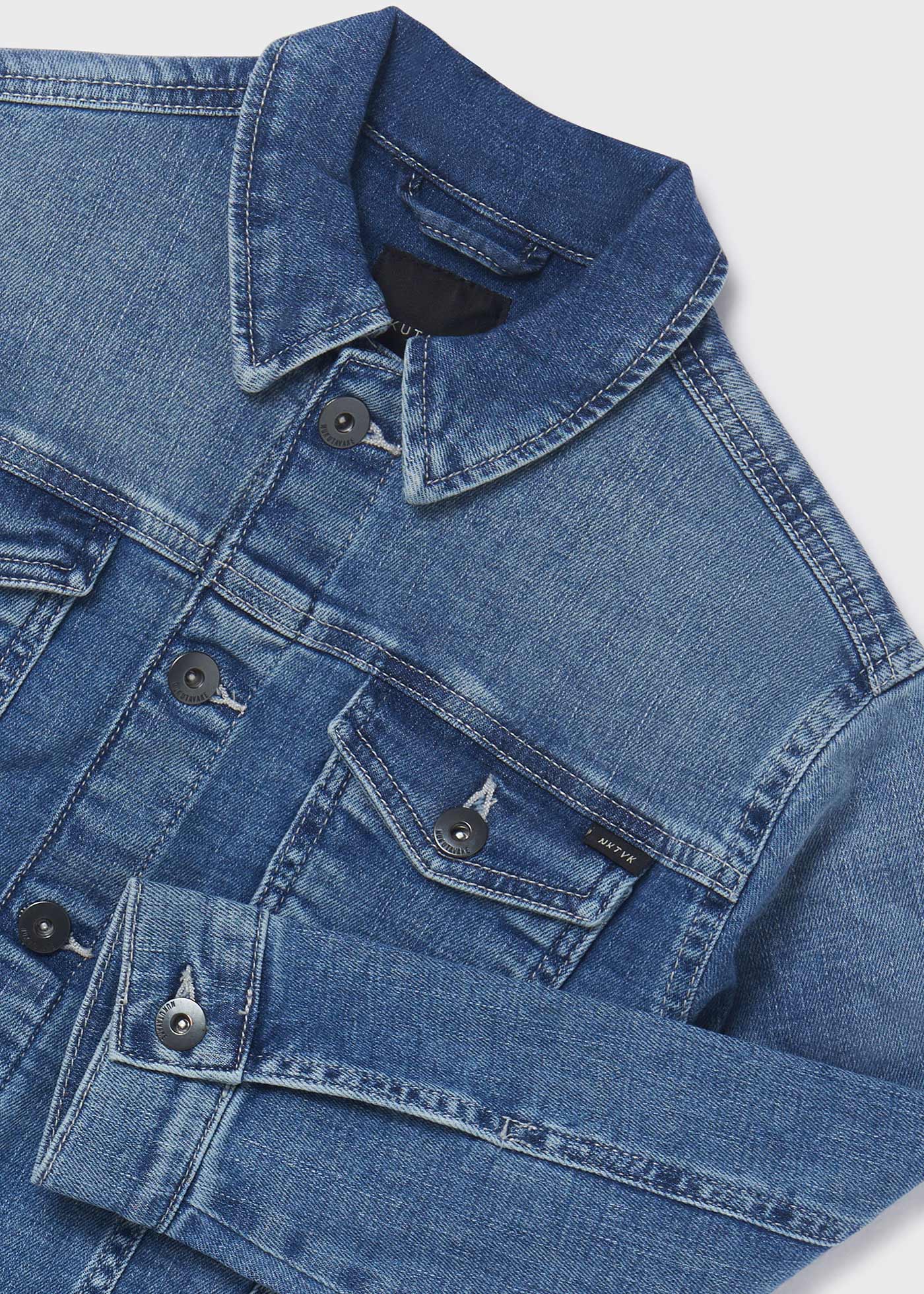Jaqueta jeans sustentável de algodão para meninos