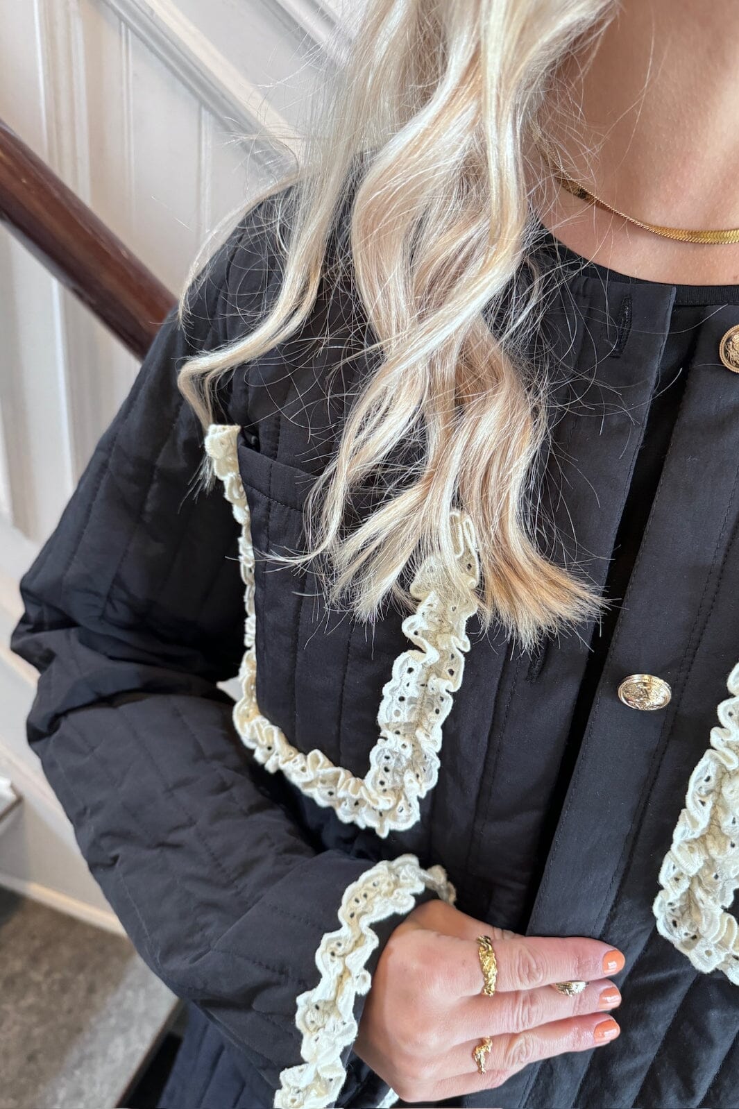Stories From The Atelier By Copenhagen Shoes Move Me Jacket 0001 black