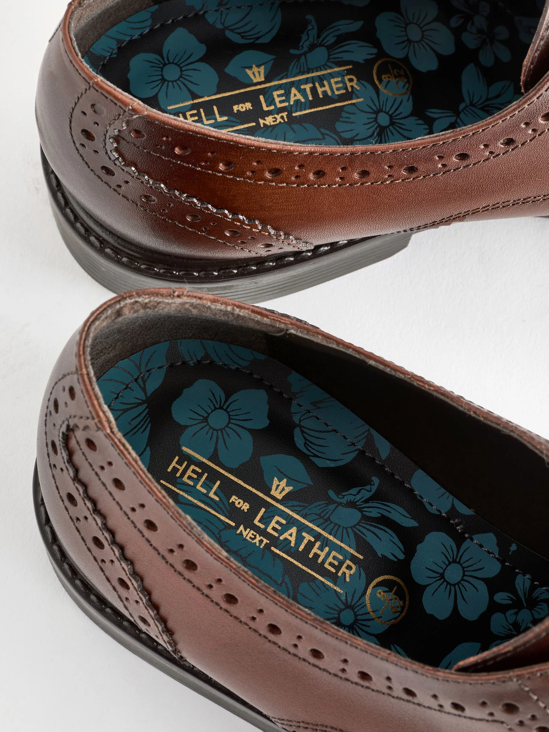 Bruin - Wijde pasvorm - Leren derby-brogues