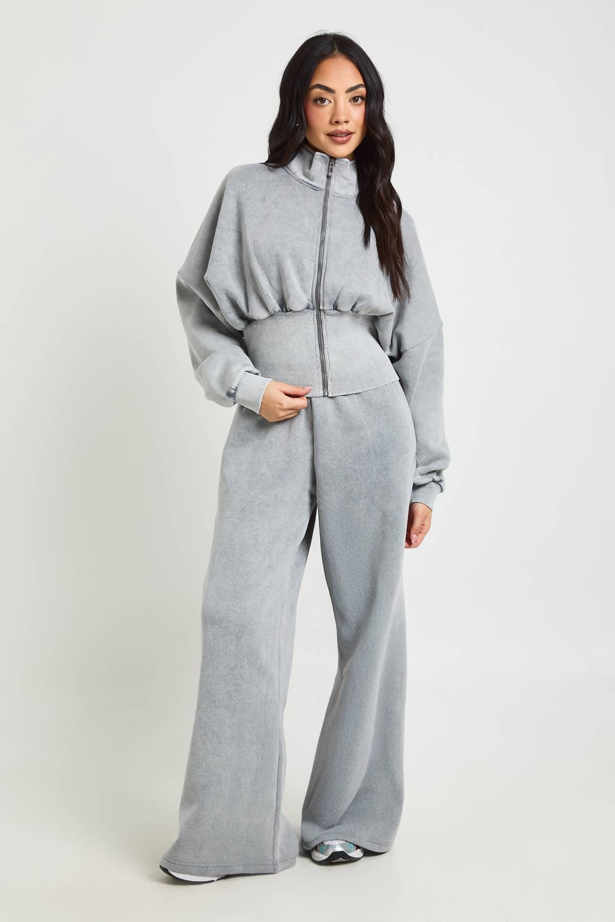 boohoo Ensemble De Jogging Col Cheminée À Ourlet Profond