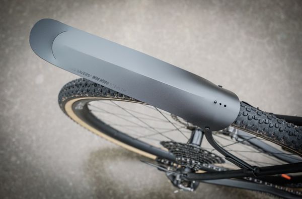 WIN WING 2 Spritzschutz Gravel  schwarz  28