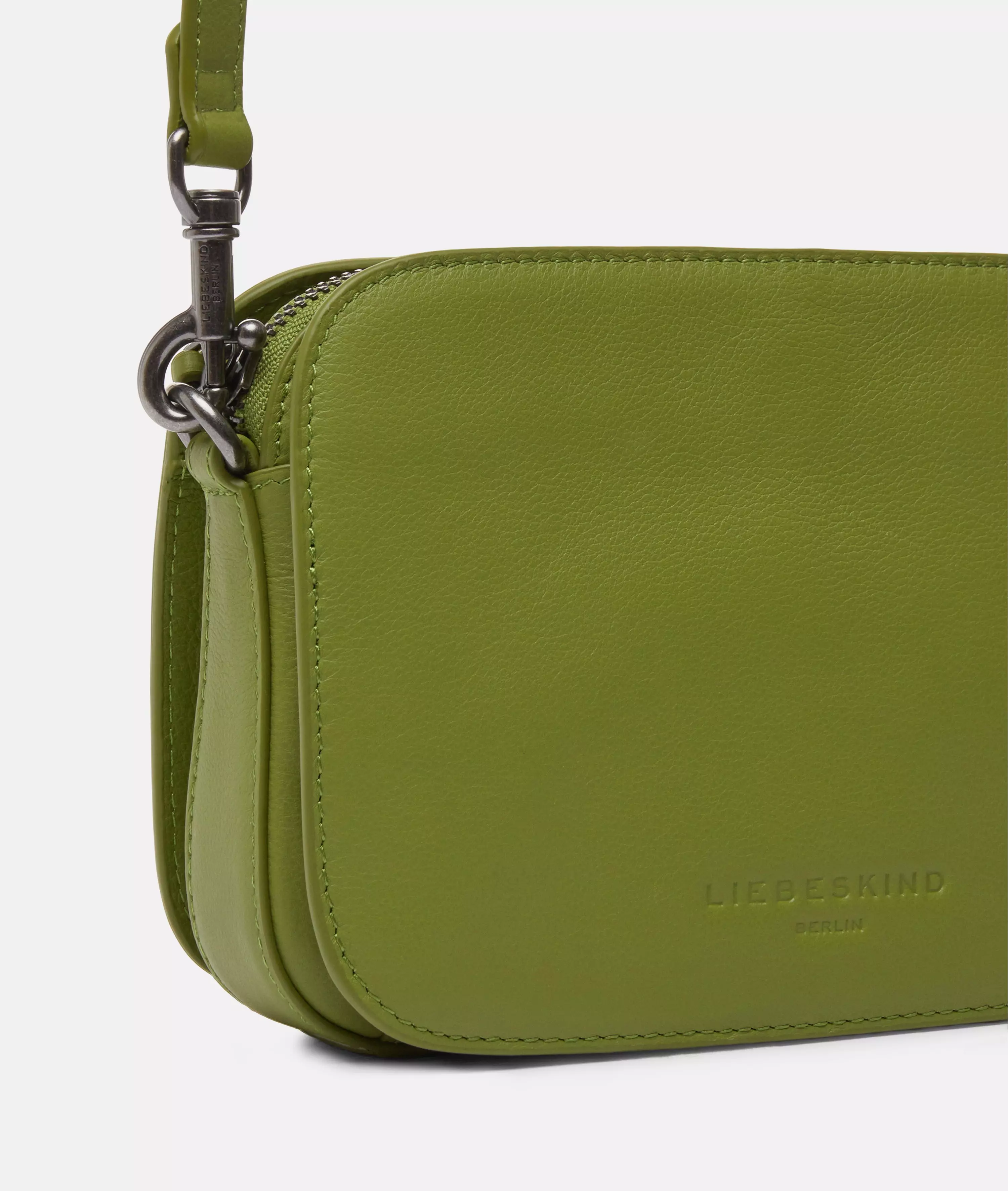Luka Crossbody S Handy crossbody bag made from cowhide