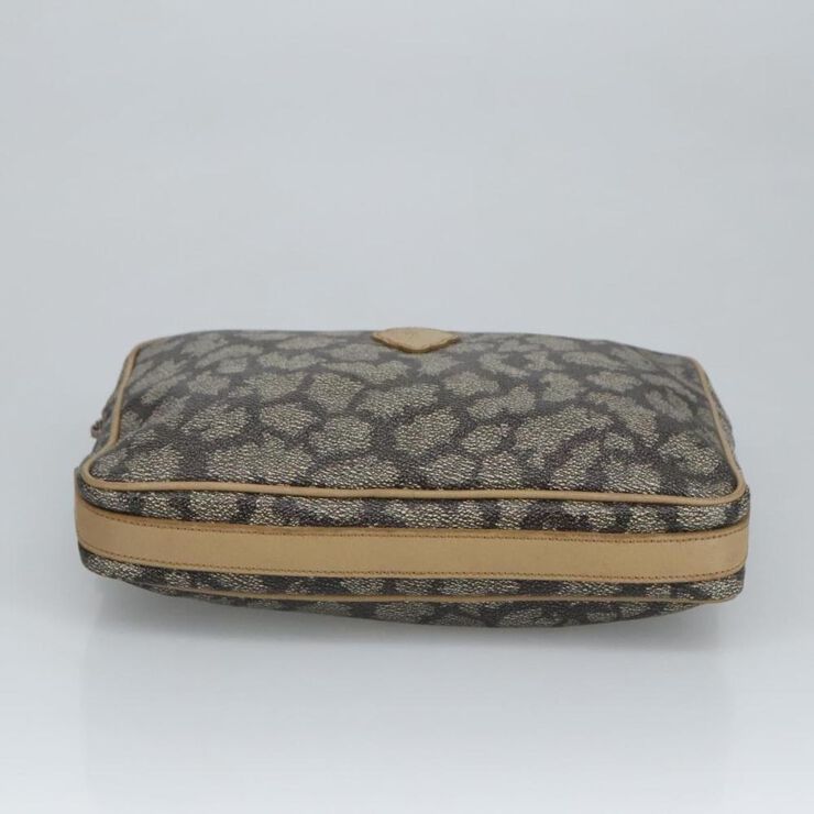 Yves Saint Laurent Vintage Yves Saint Laurent Pouch Beige