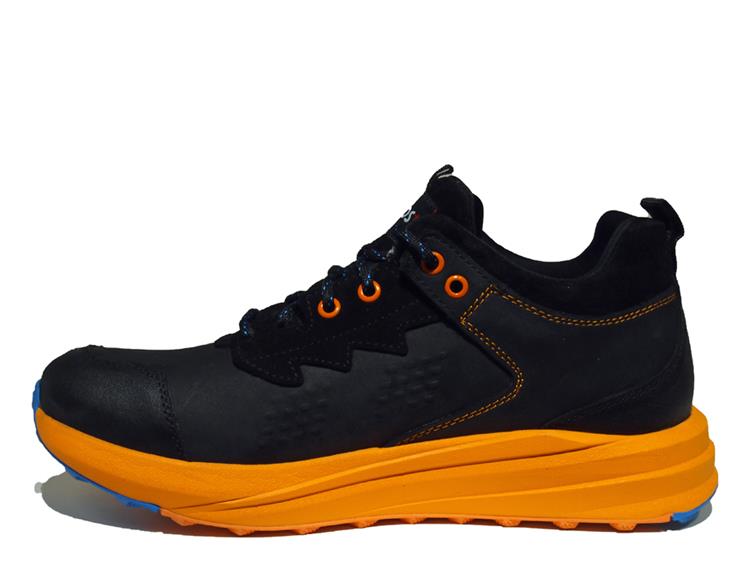 Mountos 724150 Black-Orange-Outsole