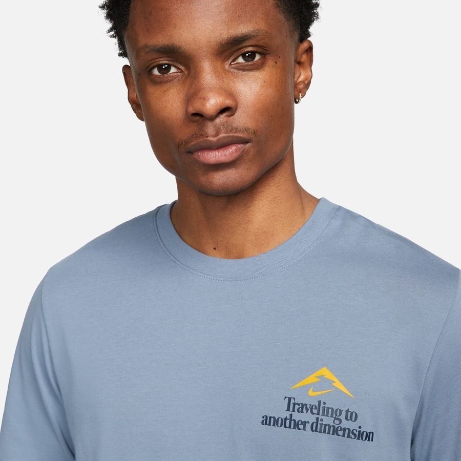 Nike T-shirt Running Dri-FIT Trail - Bleu