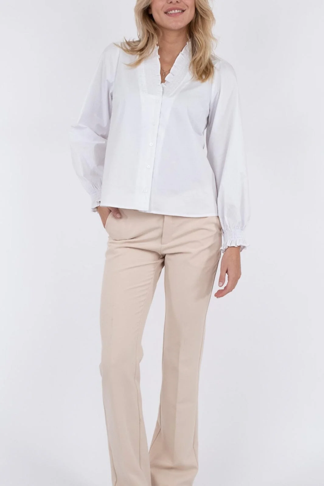 Neo Noir Brielle Solid Shirt white