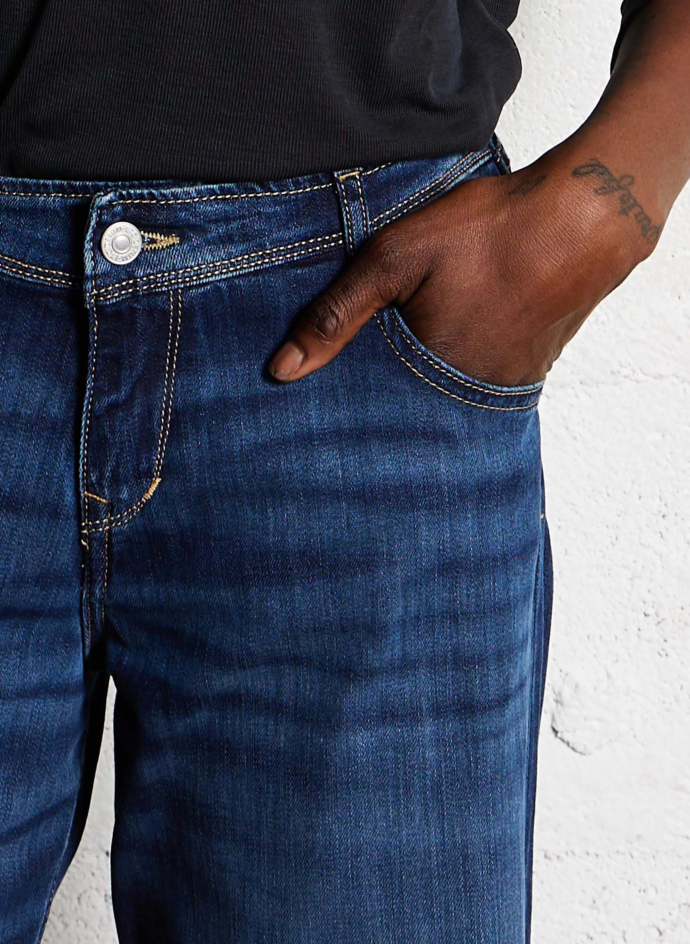 LAURYN - Jean flare en coton mélangé | Bleu