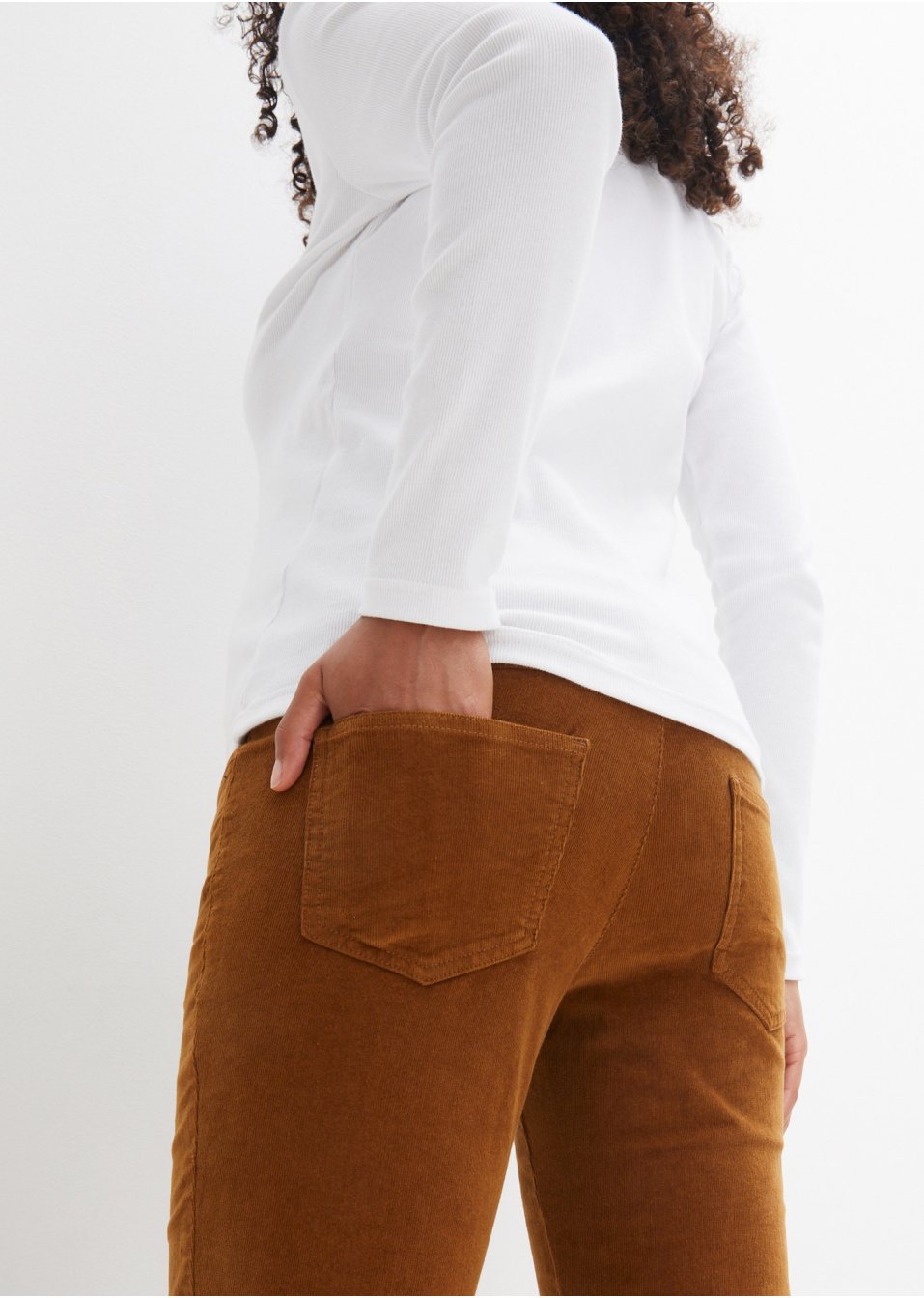 Pantalon de grossesse en velours côtelé extensible