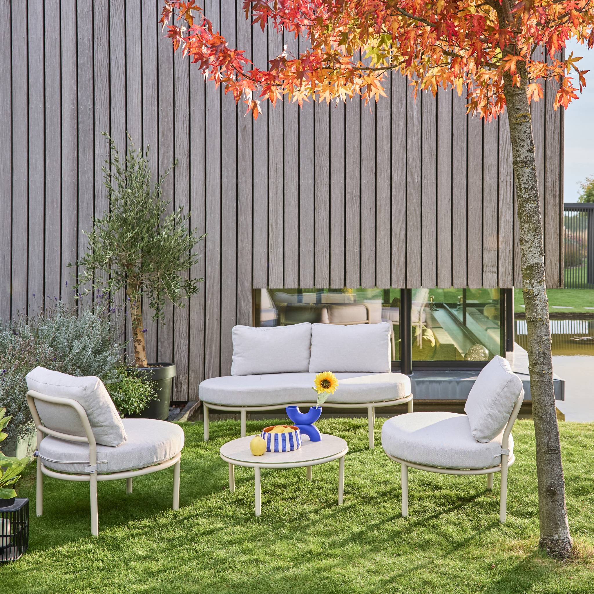 sweeek - Tuinset voor 4 personen aluminium