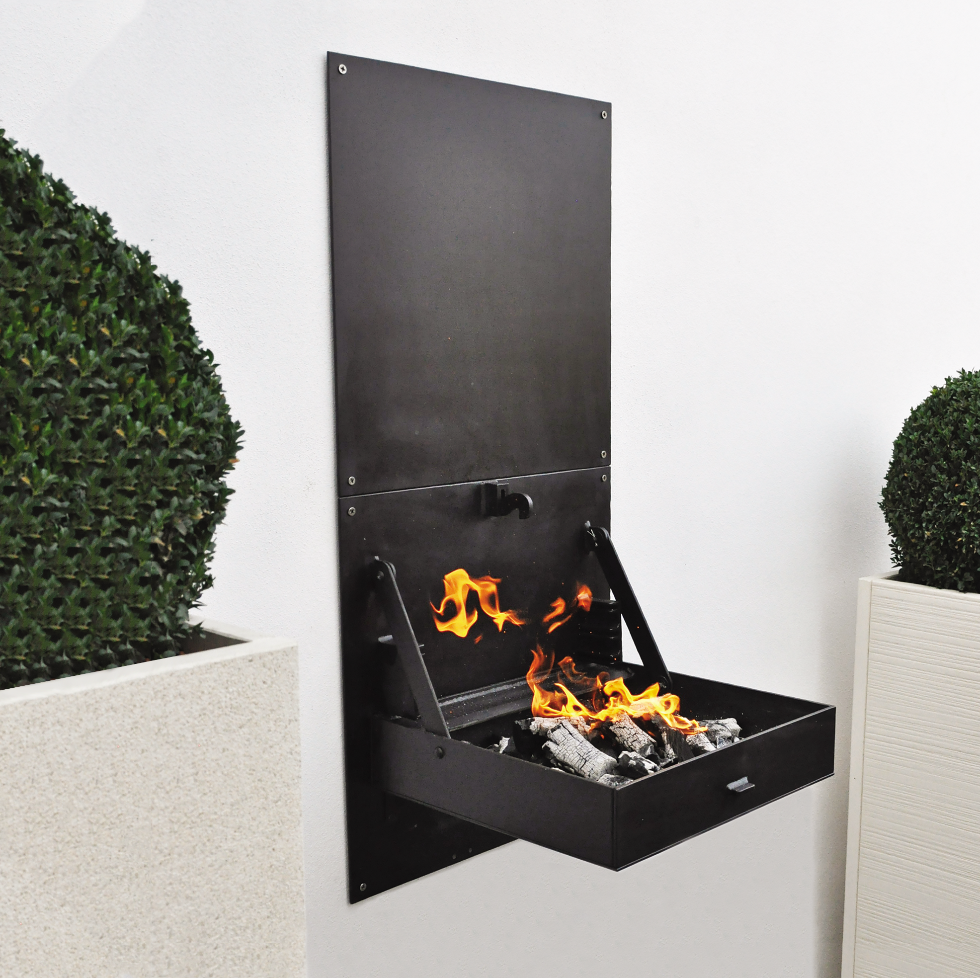 Barbecue wall ibbq avec plaque de protection