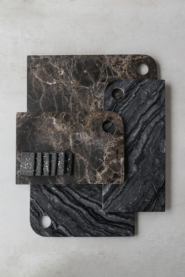 Mette Ditmer - MARBLE serving board, medium - Black / Grey
