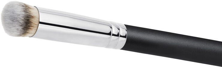 MAC Brush 270S Concealer Brush