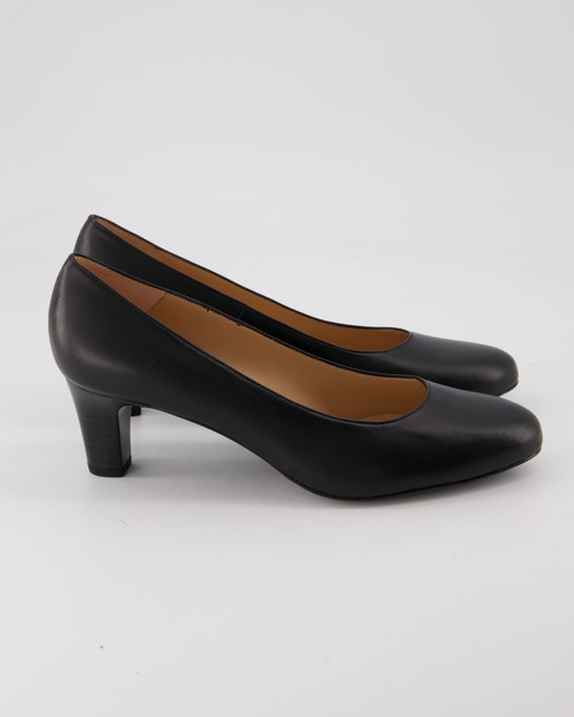 Peter Kaiser Nika Pumps in Schwarz
