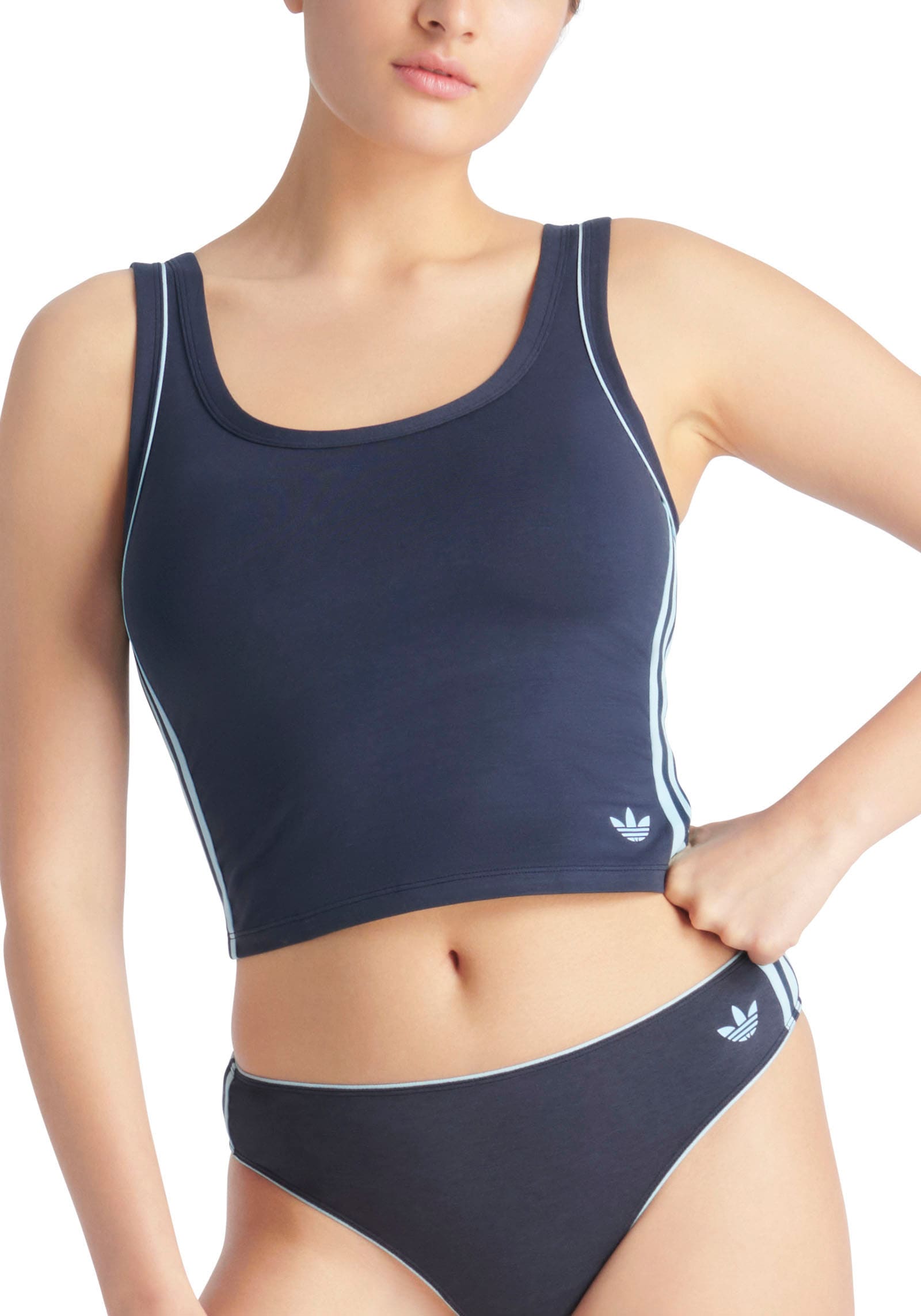 adidas Originals Crop-Top »Comfort Flex Cotton«, atmungsaktiv, sportlich, Baumwollmix, Rundhals-Ausschnitt