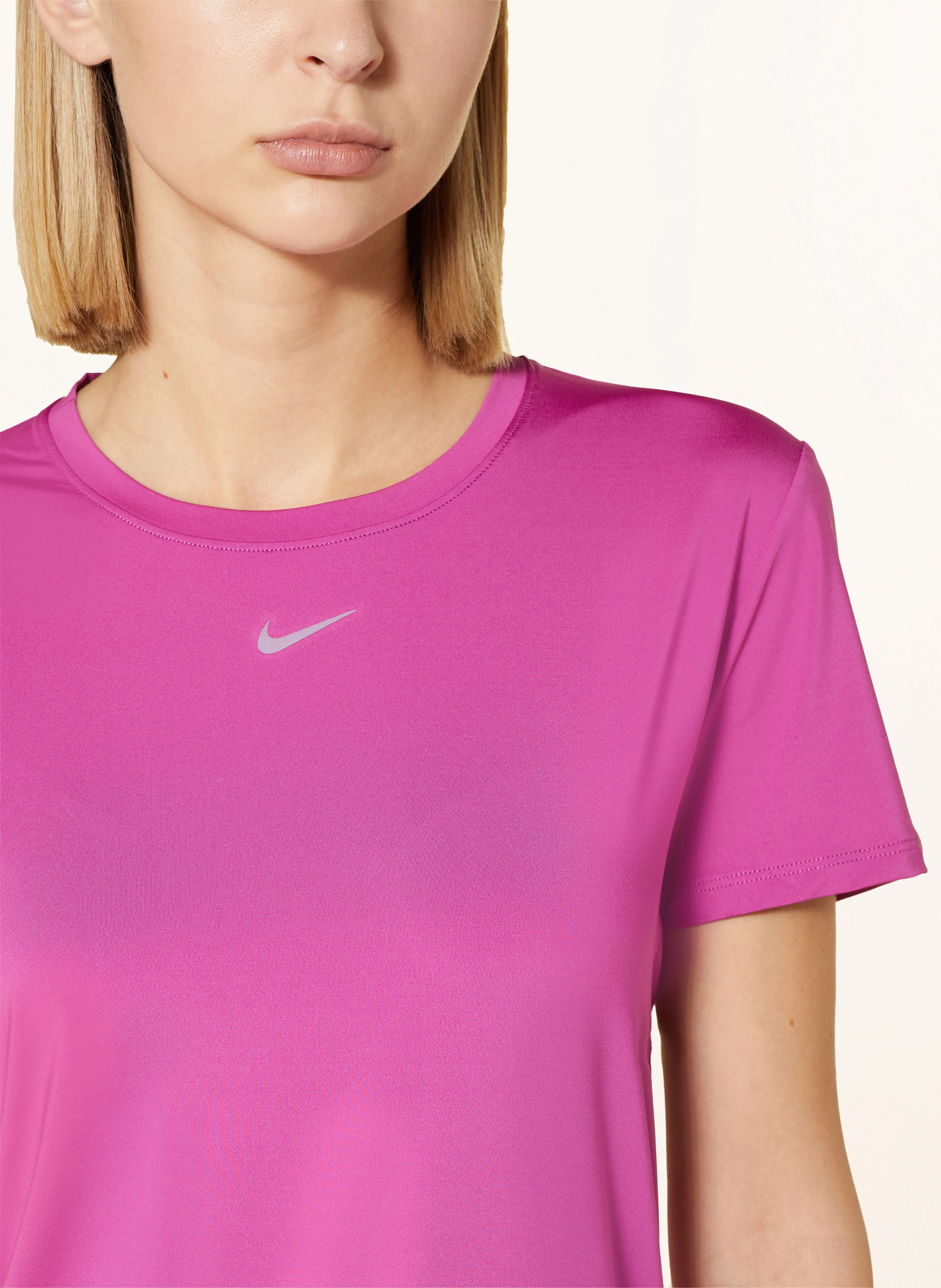 Nike T-Shirt ONE CLASSIC