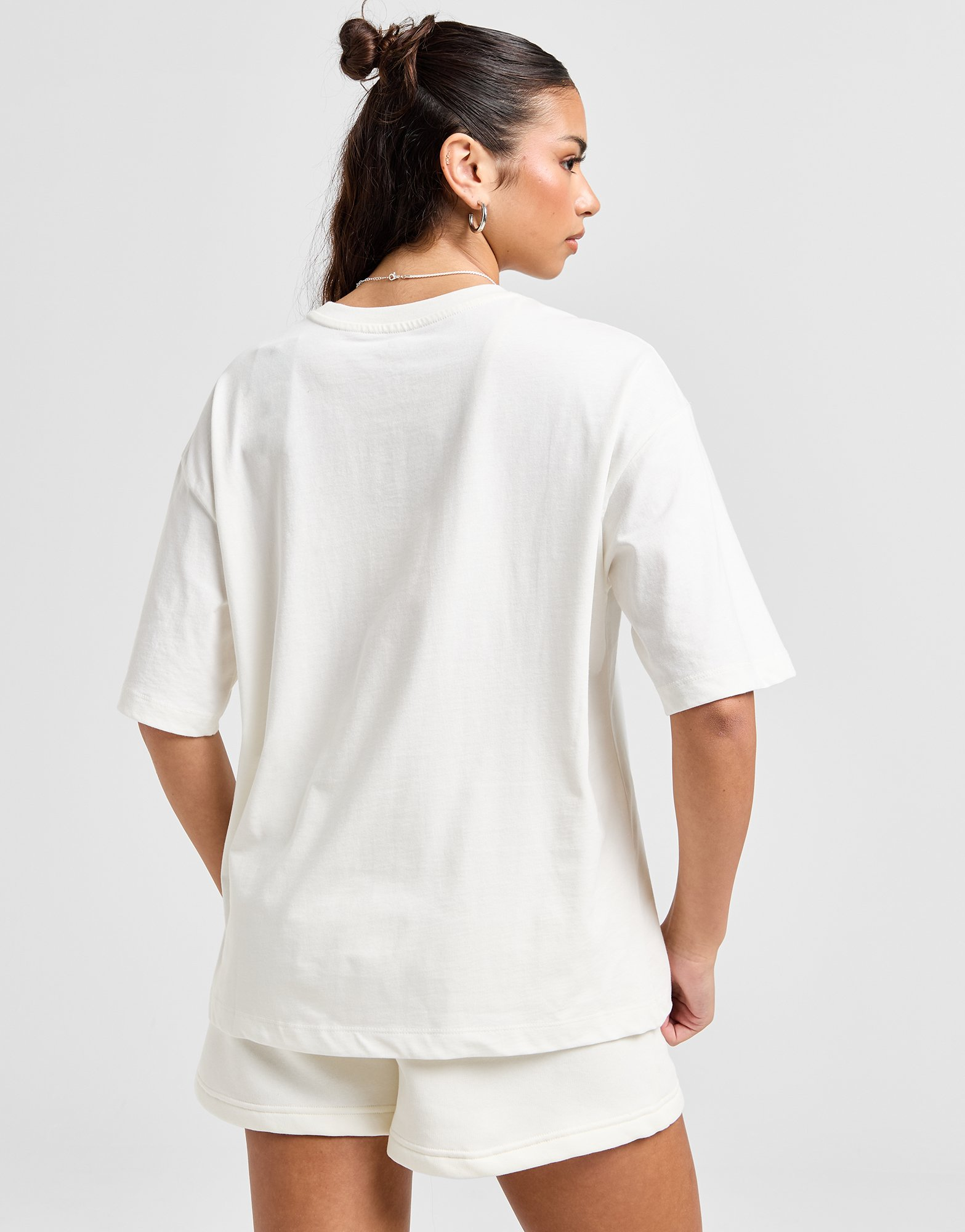 New Balance Logo Boyfriend T-Shirt