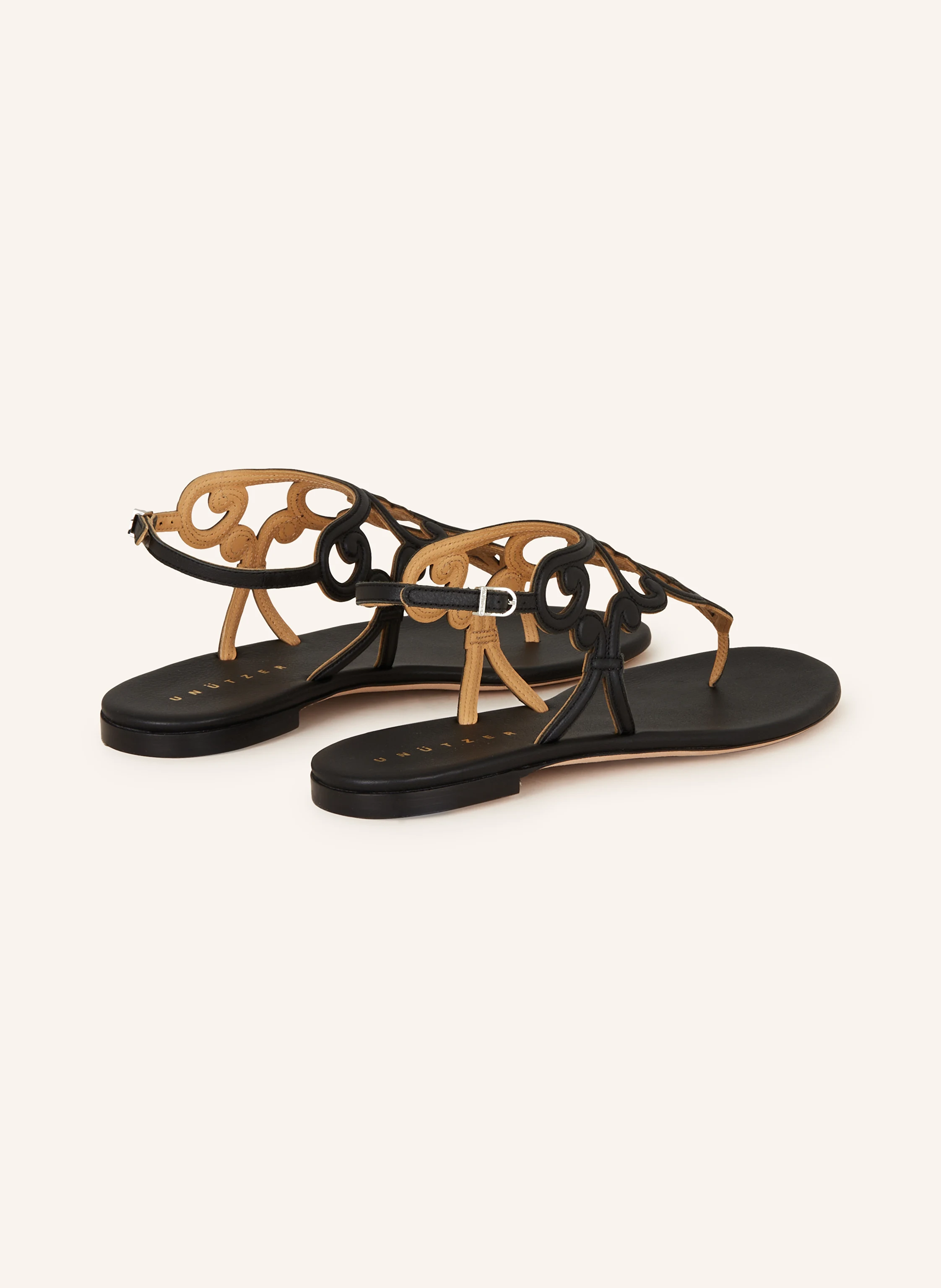 UNÜTZER Sandalen