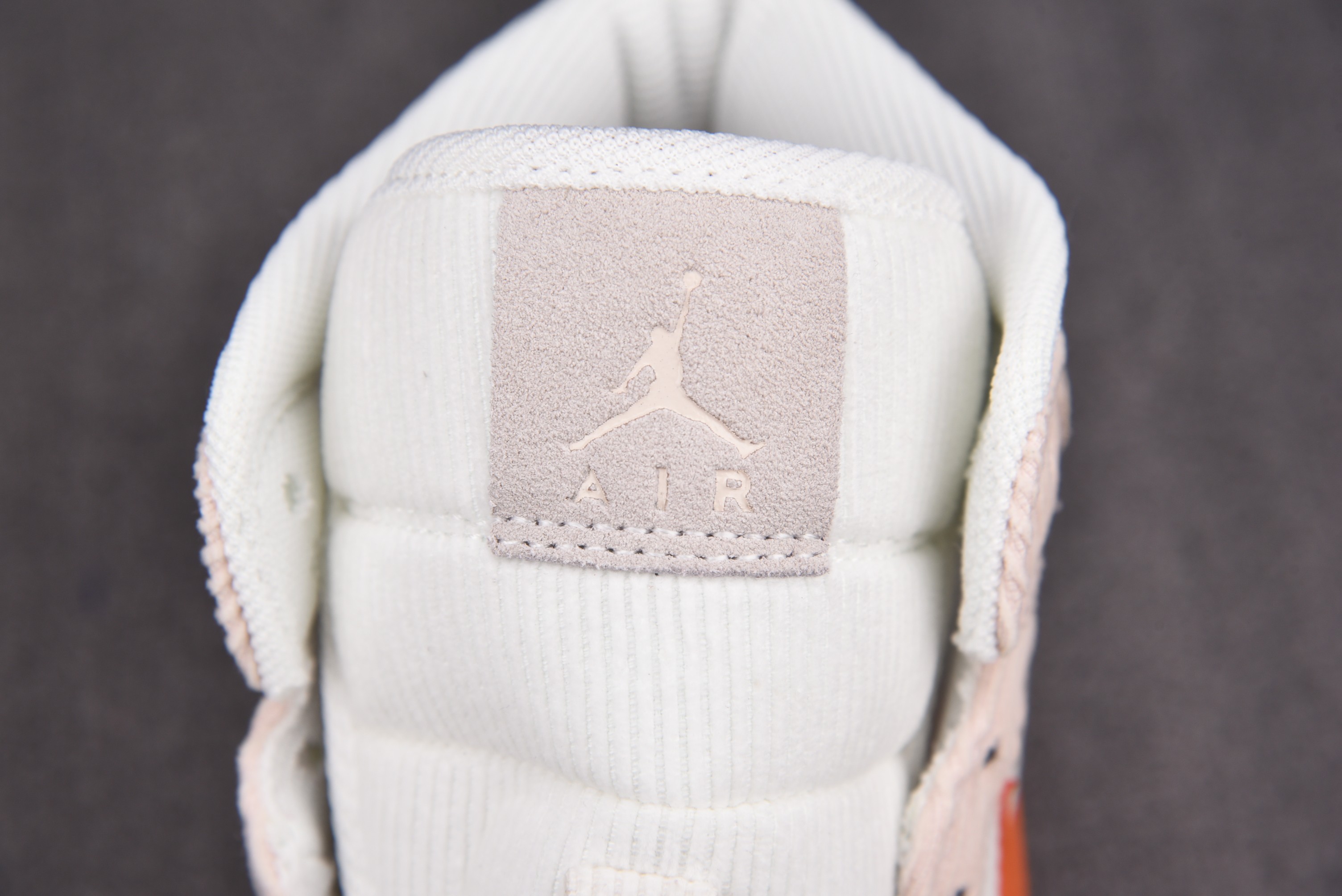 Jordan 1 Mid SE Corduroy Sail