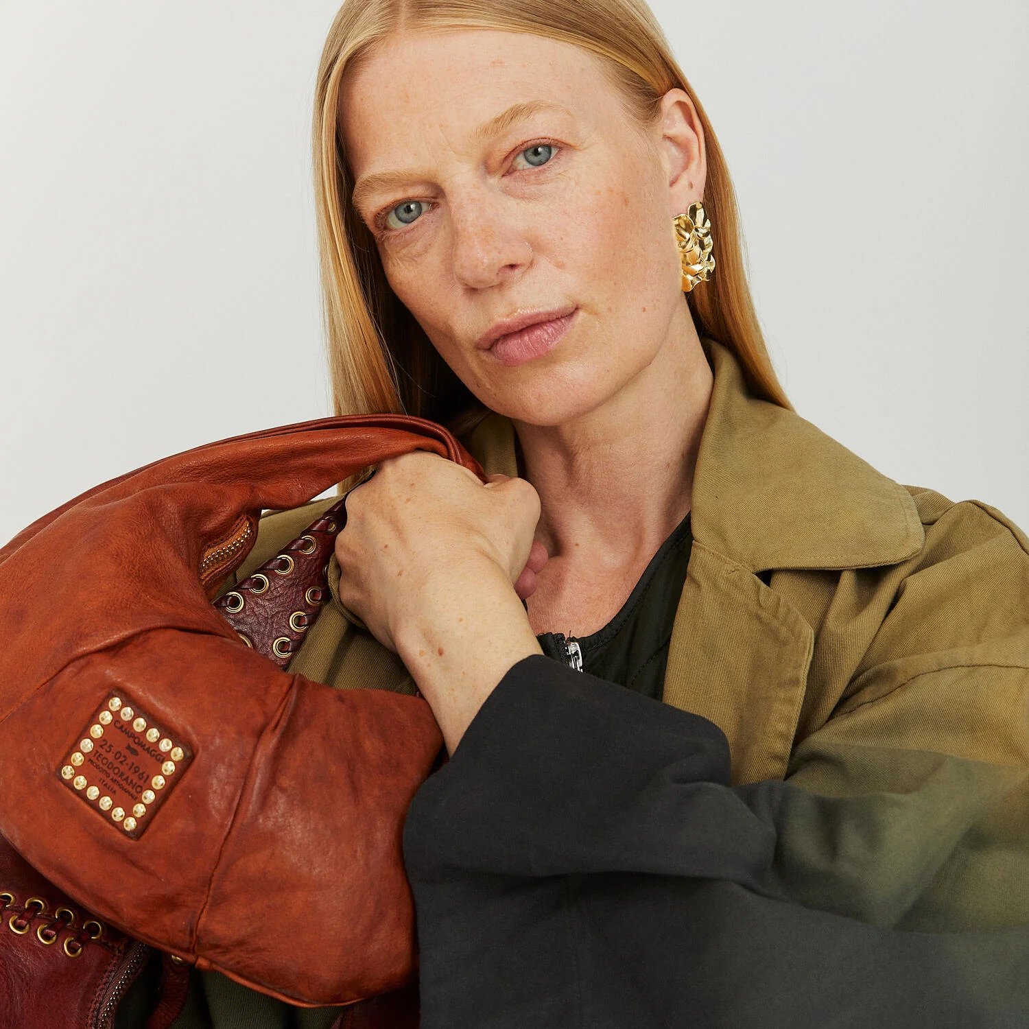 Campomaggi  Studs Profile læder skuldertaske - Cognac