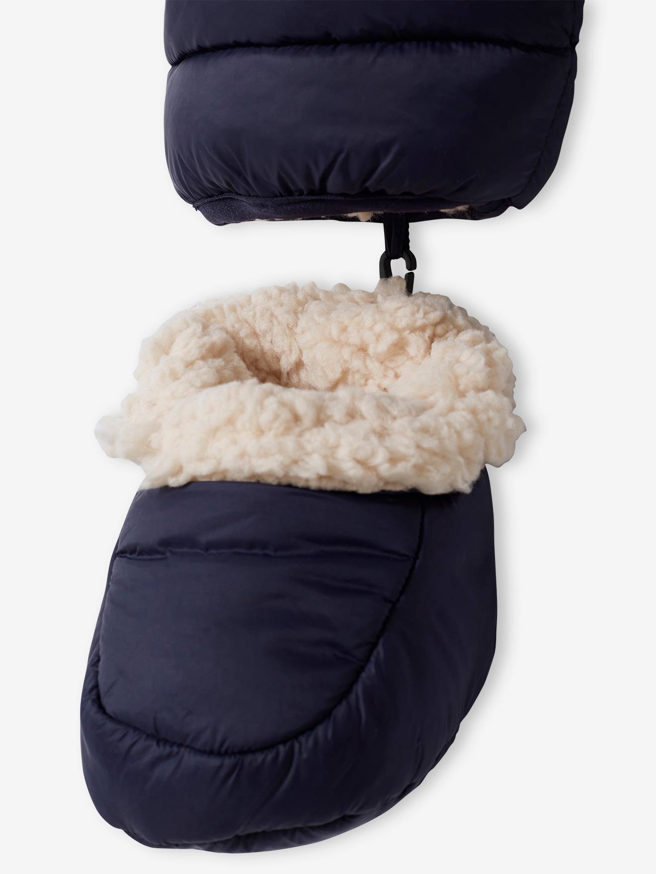 Macacão infantil forrado e acolchoado com blocos de cores, azul escuro liso