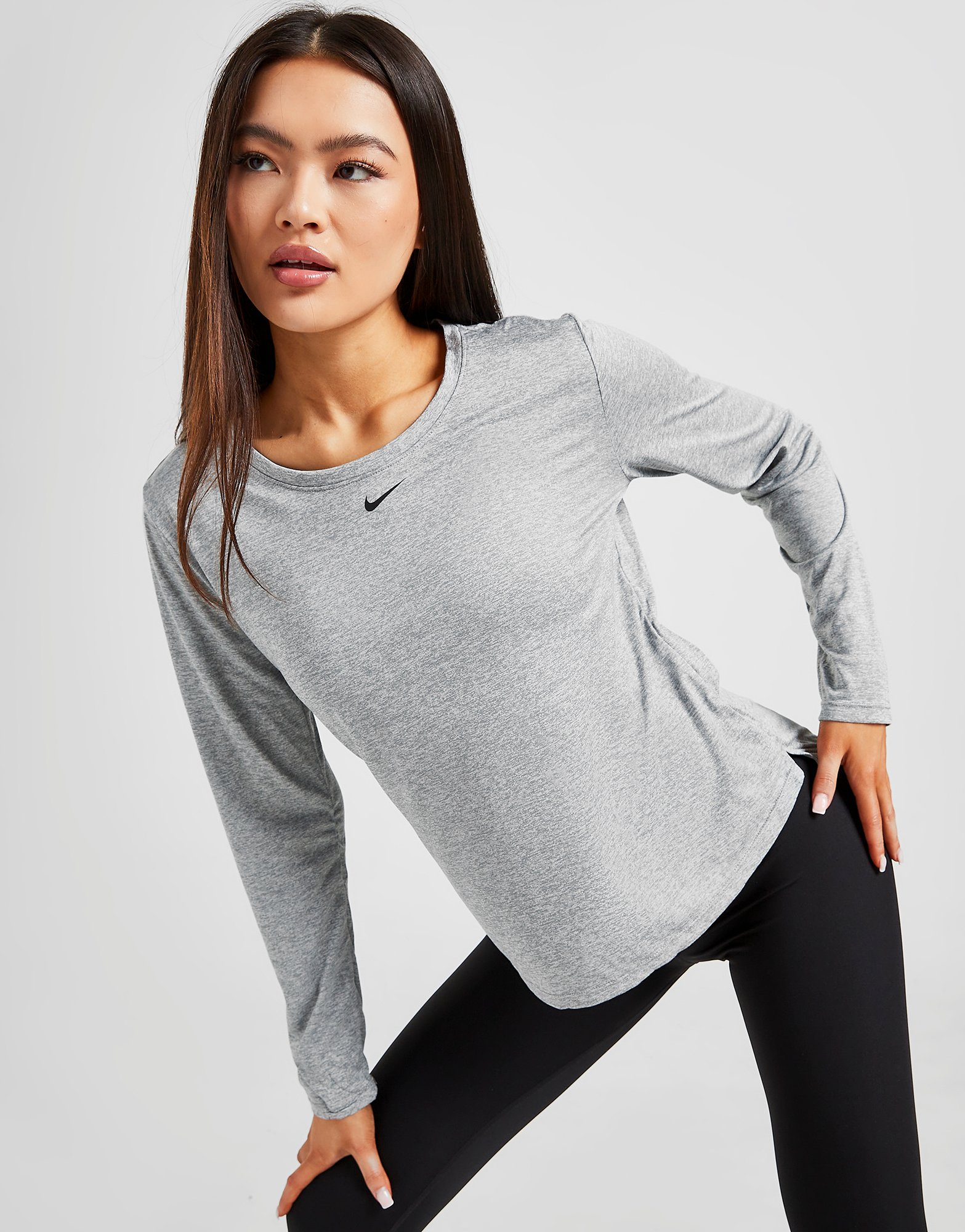Nike Haut à manches longues et coupe standard Nike Dri-FIT One pour Femme