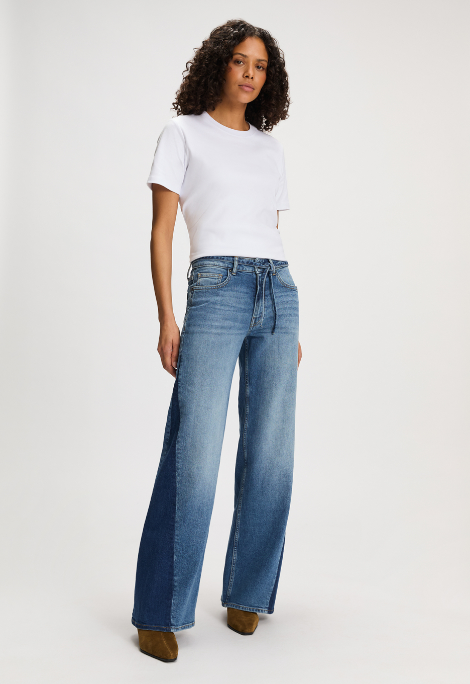 Silvercreek Ruby Side Panel Jeans