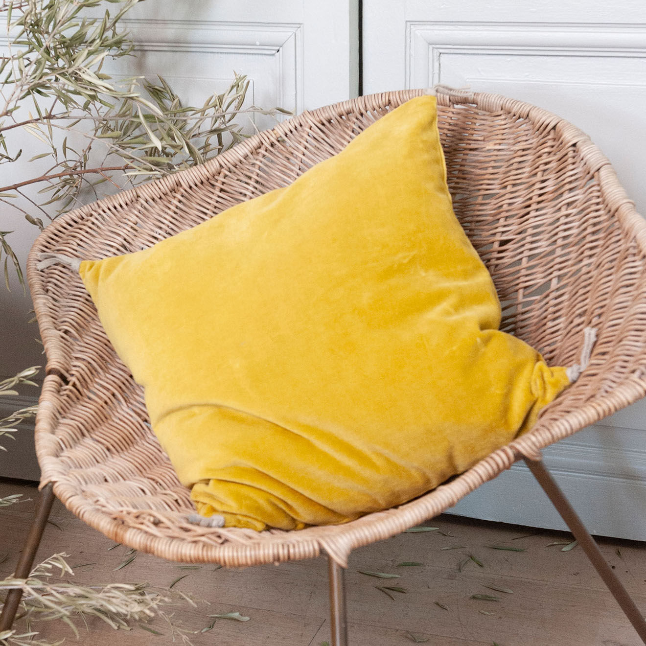 En Fil d'Indienne Housse de coussin Vague velours jaune - 45x45 cm