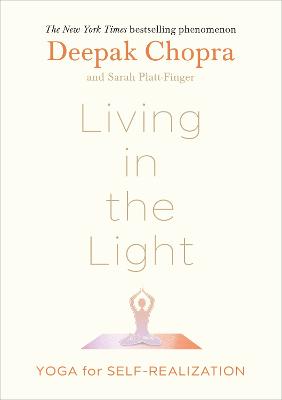 Living in the Light: Yoga for Self-Realization (Hardback)