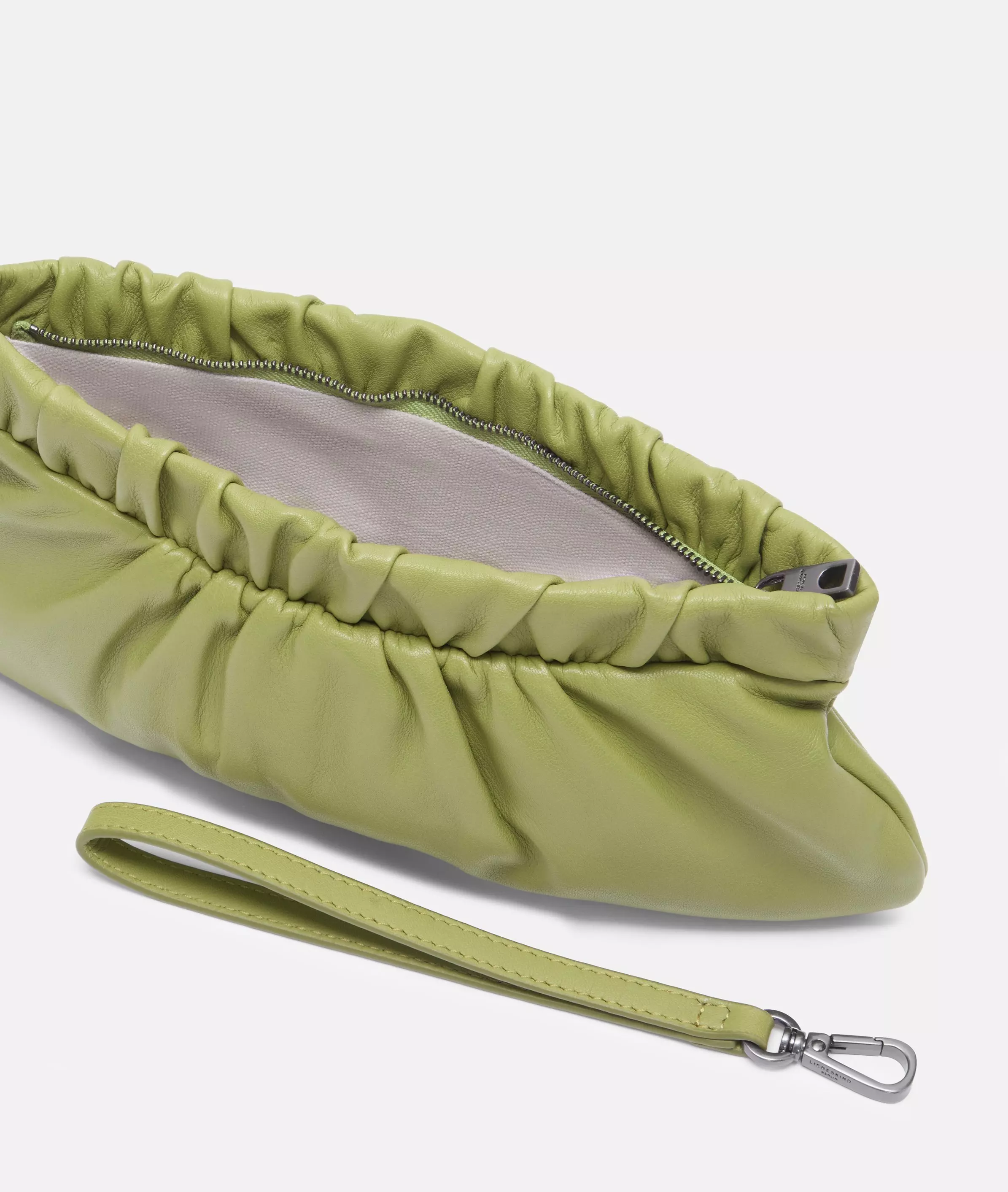 Clutch S Handy leather clutch