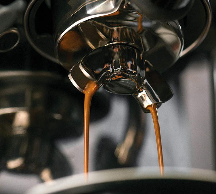 Machine expresso SAGE The Barista Touch SES880BST4EEU1 inox noir