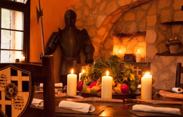 Candle-Light-Dinner Lutherhotel Eisenacher Hof in Eisenach