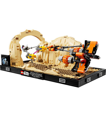 LEGO? Star Wars - Diorama med Mos Espa-podrace - 75380 - 718 Del