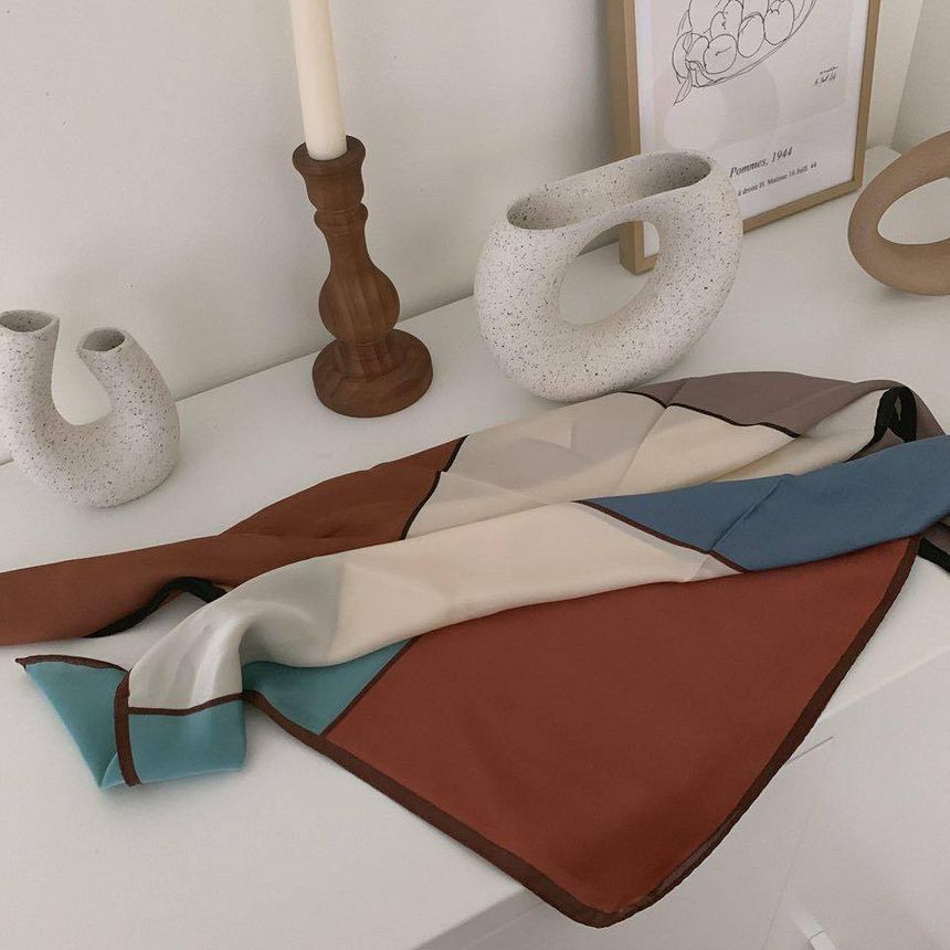 Frior - Colour Block Satijnen Sjaal