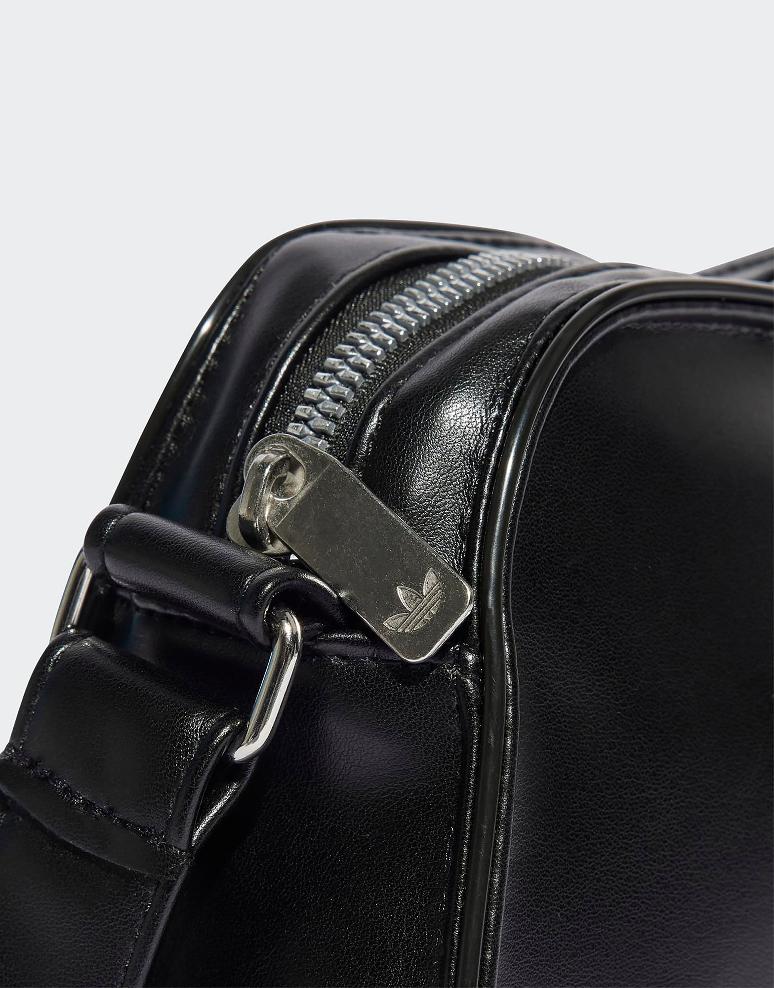 adidas Originals PU LTR SHLDR BAG