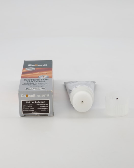 Collonil Waterstop Classic Pflegeprodukt in Braun
