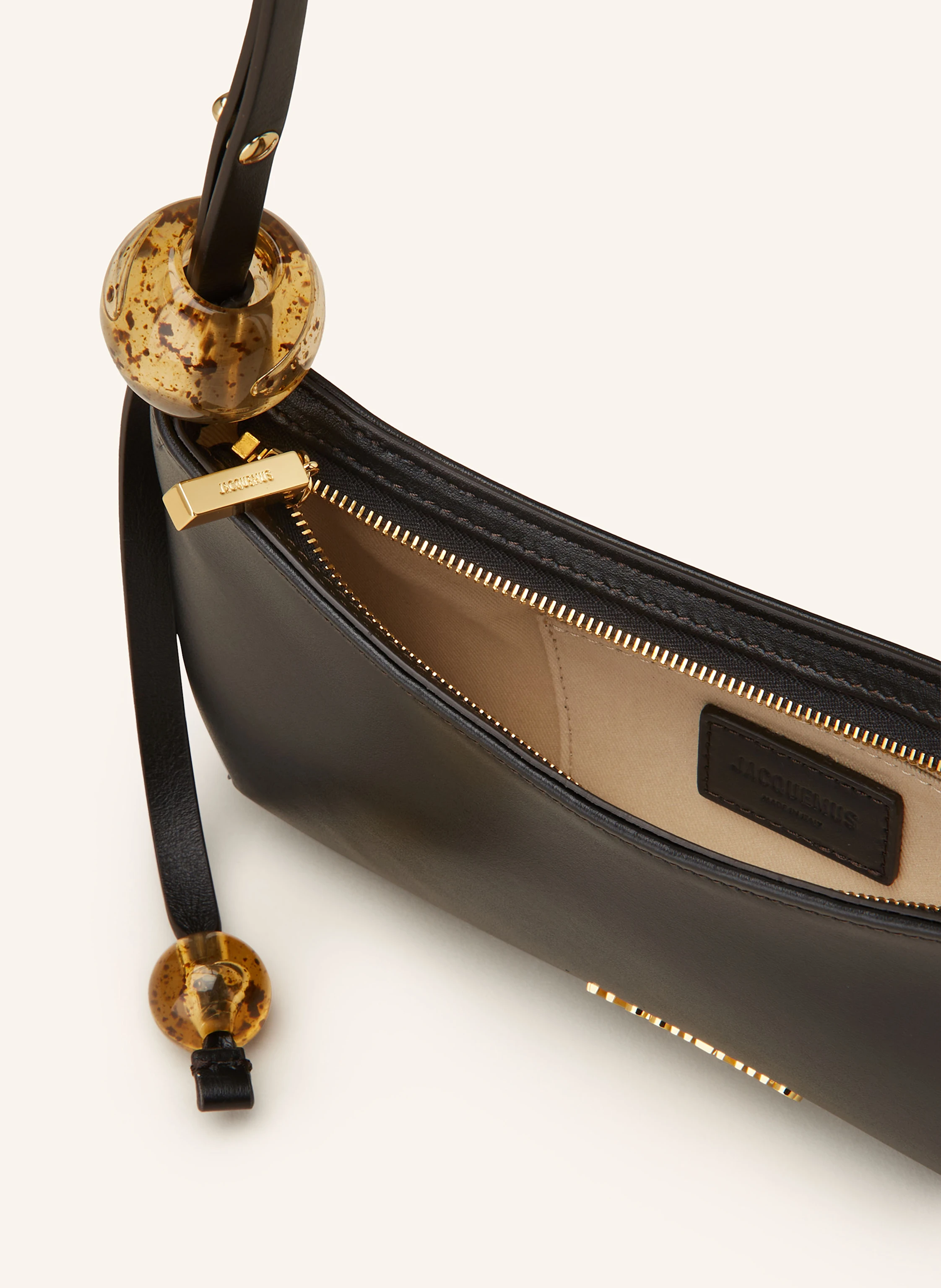 JACQUEMUS Handtasche LE BISOU PERLE