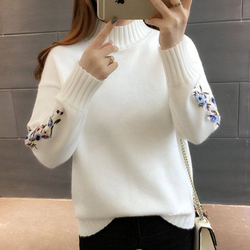 FR - Sweatshirt met geborduurde hals