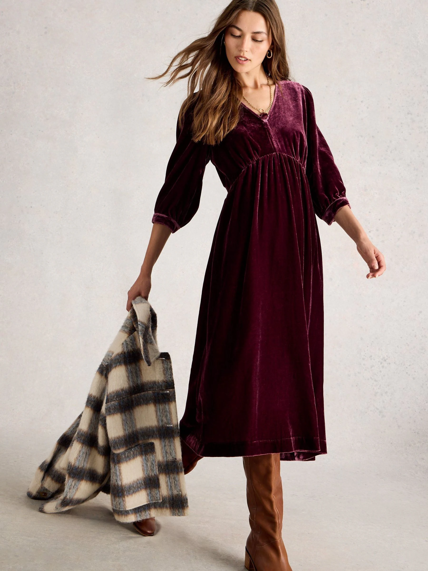 Paars - White Stuff Lucy Velvet Dress