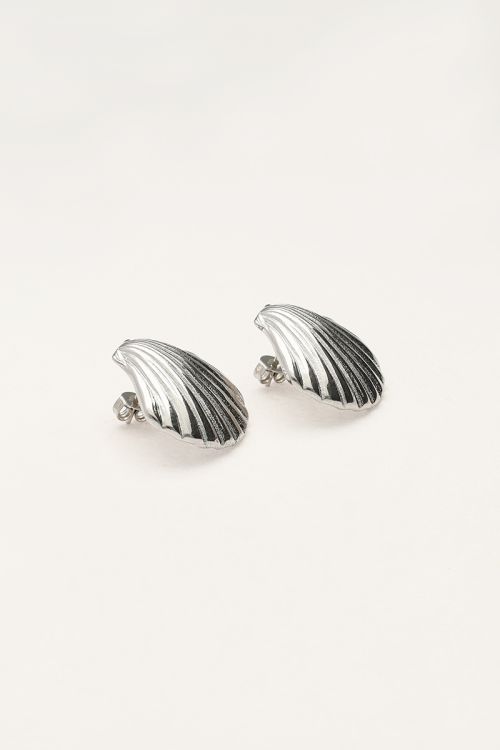 Ocean studs schelp