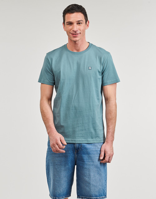 Calvin Klein Jeans - CK EMBRO BADGE TEE - Bleu