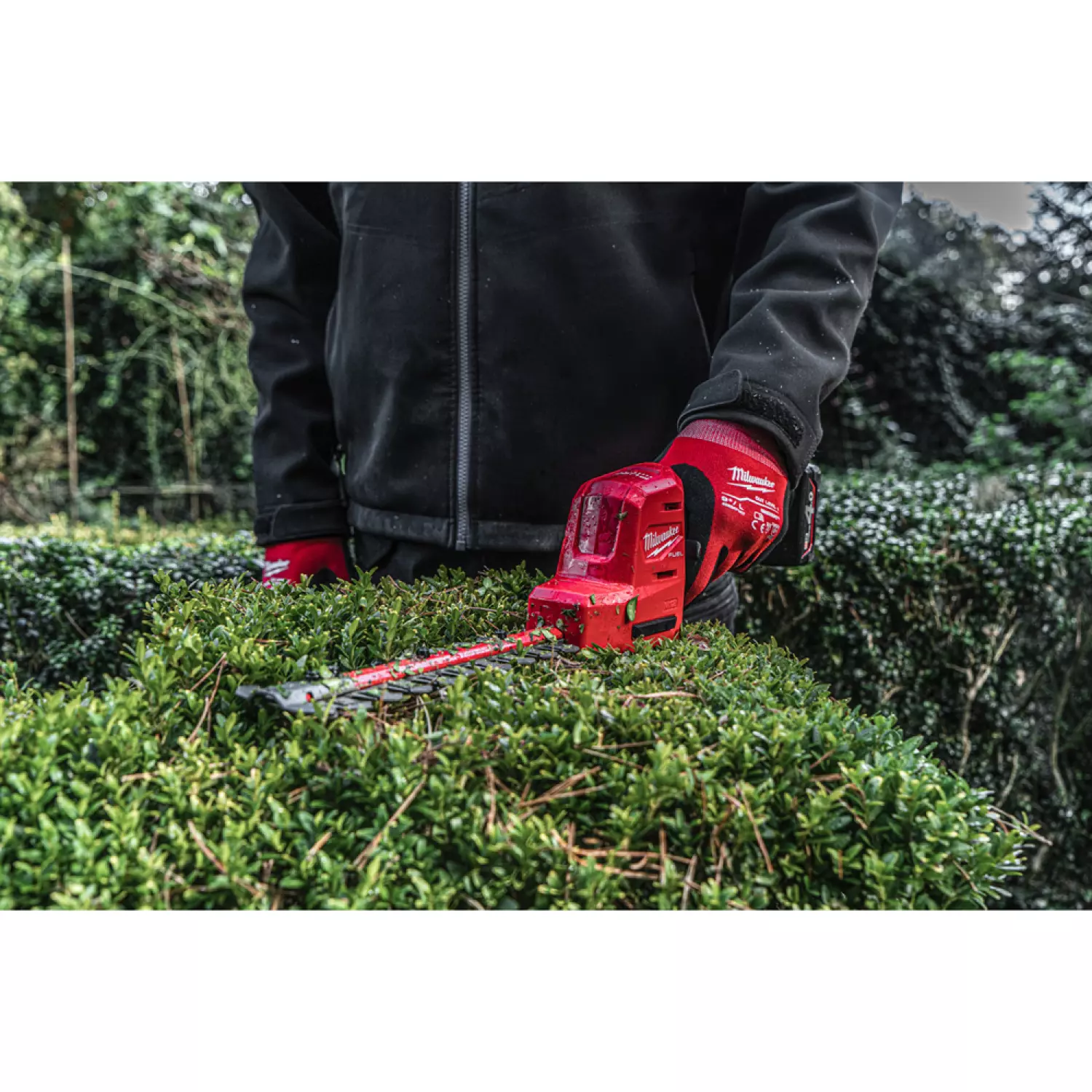Milwaukee M12 FHT20-0 M12 FUEL™ 12V Li-Ion accu heggenschaar body - 200 mm - koolborstelloos