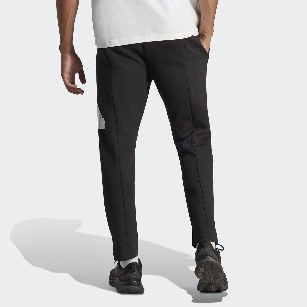 ROUPAS ESPORTIVAS ADIDAS<br>Broek Future Icons Badge of Sport