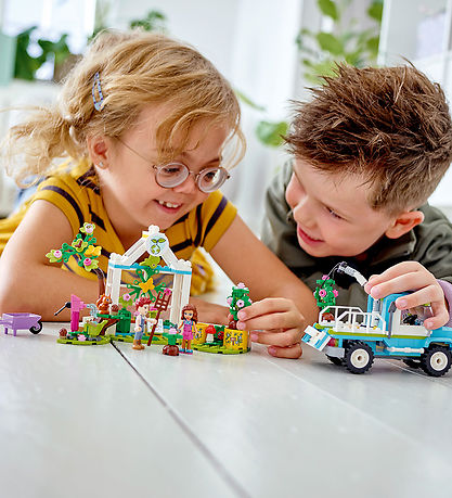 LEGO? Friends - Tr?plantningsvogn 41707 - 336 Dele