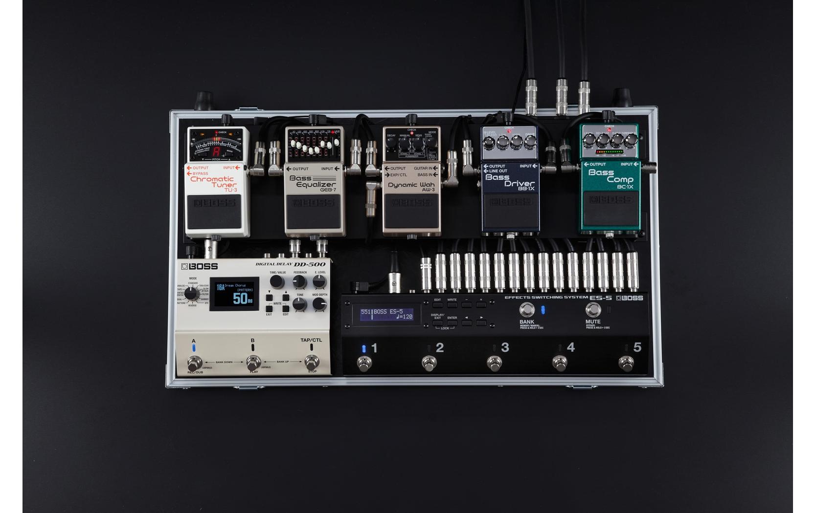Effektgerät ES-5<br>5-fach Effekt-Loop-Switcher